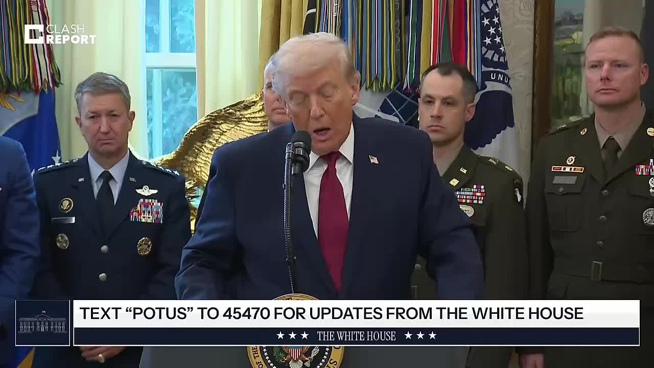 «Москва хочет мира»: Дональд Трамп поговорил с Владимиром Путиным