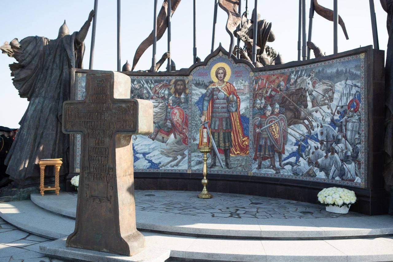 Михаил Ведерников: Премией Правительства Российской Федерации в области культуры за 2025 год отмечены участники создания мемориального комплекса «Александр Невский с Дружиной» в Самолве Михаил Ведерников: Премией Правительства Российской Федерации в области культуры за 2025 год отмечены участники создания мемориального комплекса «Александр Невский с Дружиной» в Самолве