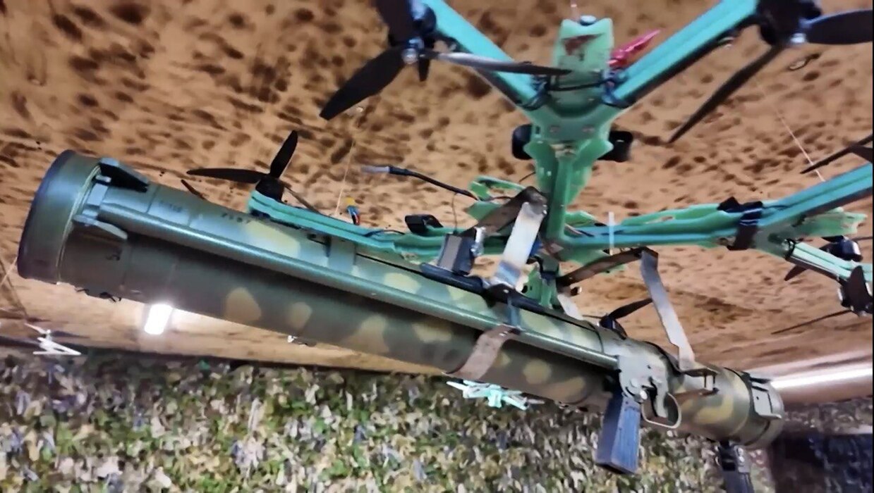 Реактивный пехотный огнемёт РПО-А, он же «Шмель», он же "Шайтан-труба" как полезная нагрузка для ударного дрона