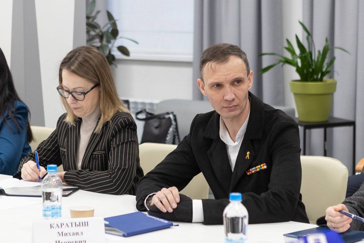 Михаил Ведерников: Поддержка участников СВО и их семей – одна из наших главных задач Михаил Ведерников: Поддержка участников СВО и их семей – одна из наших главных задач