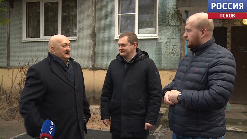 Что сделано и что еще предстоит? Депутат по шестому округу Евгений Васильев встретился с жителями Что сделано и что еще предстоит? Депутат по шестому округу Евгений Васильев встретился с жителями