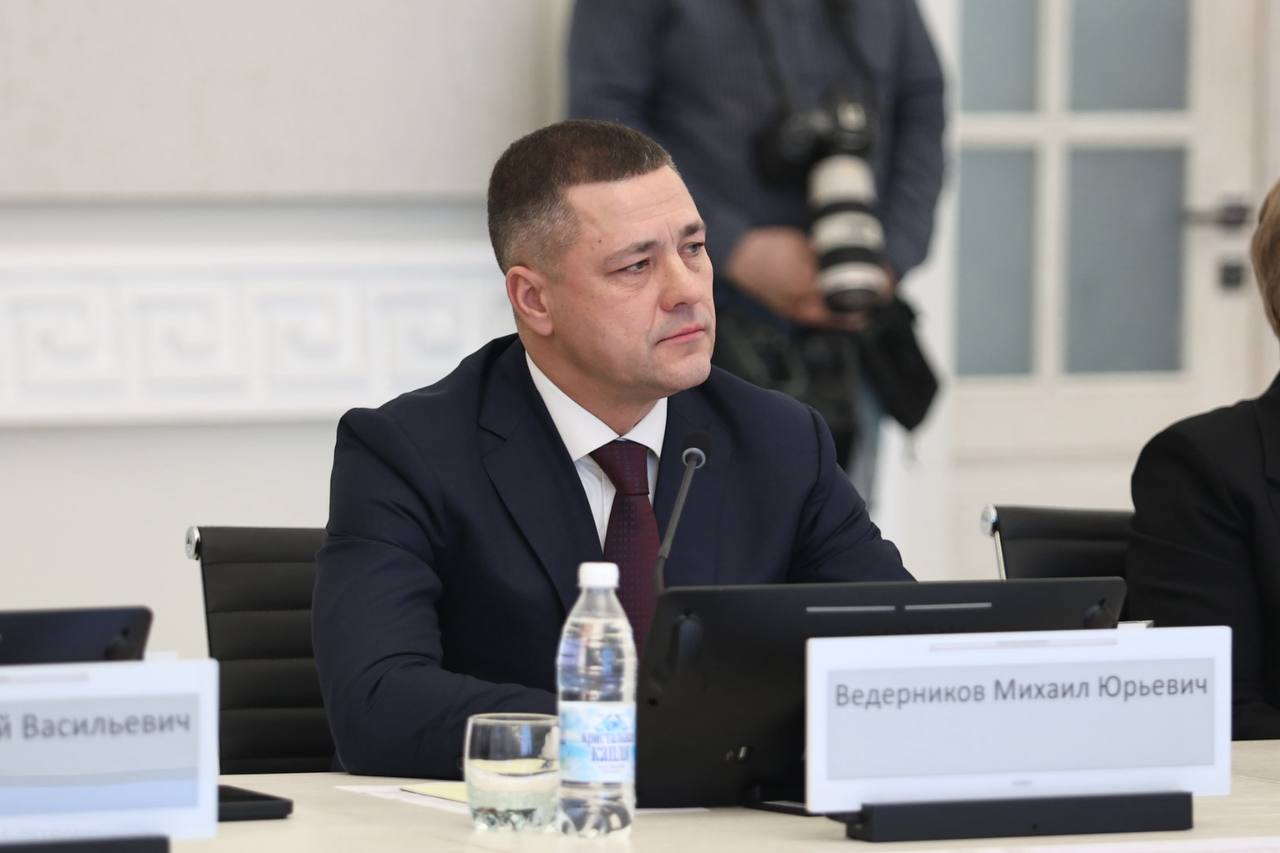 Бюджетное послание-2026 губернатора Михаила Ведерникова на сессии Псковского областного Собрания 18 декабря 2025 года Бюджетное послание-2026 губернатора Михаила Ведерникова на сессии Псковского областного Собрания 18 декабря 2025 года