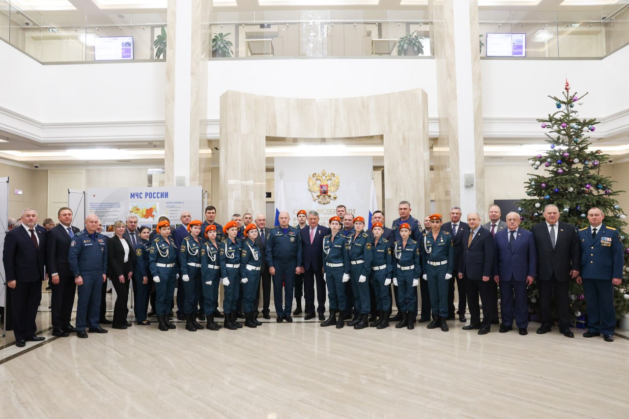 Юрий Воробьёв: Сенаторы высоко ценят работу, которую выполняет МЧС России Юрий Воробьёв: Сенаторы высоко ценят работу, которую выполняет МЧС России