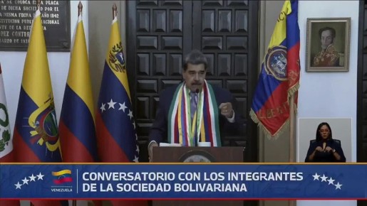 Мадуро призвал Колумбию к объединению против иностранного вмешательства