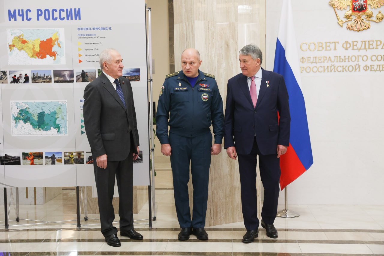 Юрий Воробьёв: Сенаторы высоко ценят работу, которую выполняет МЧС России Юрий Воробьёв: Сенаторы высоко ценят работу, которую выполняет МЧС России