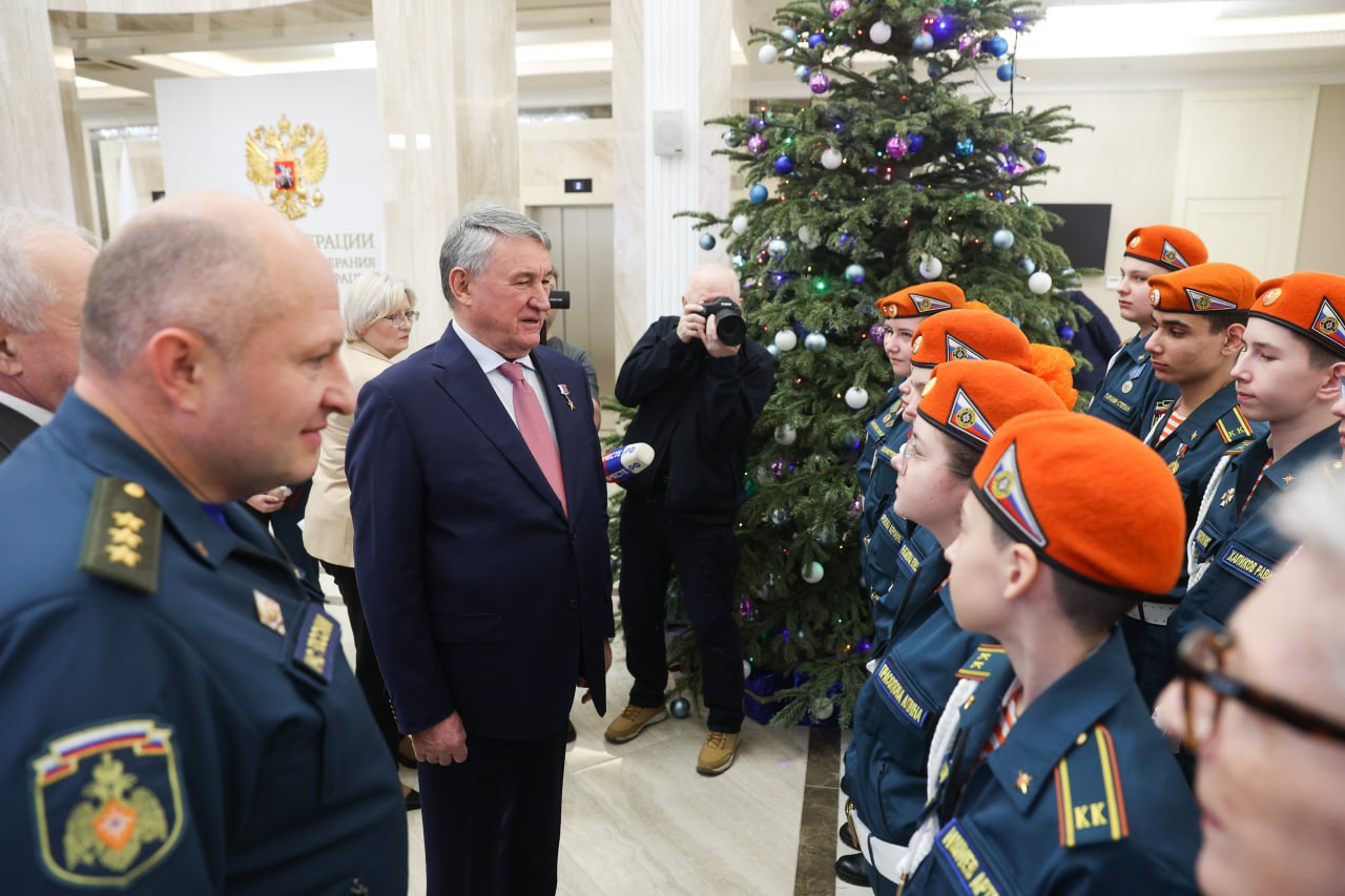 Юрий Воробьёв: Сенаторы высоко ценят работу, которую выполняет МЧС России Юрий Воробьёв: Сенаторы высоко ценят работу, которую выполняет МЧС России