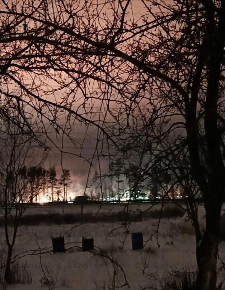 ВСУ, предварительно, ударили по заводу «Тольяттиазот» в Самарской области ВСУ, предварительно, ударили по заводу «Тольяттиазот» в Самарской области