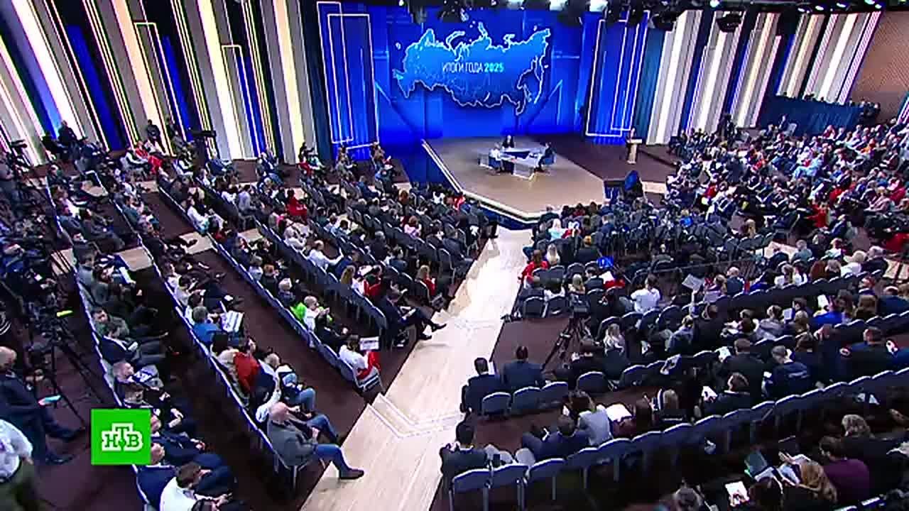 «Конкуренция должна быть. И она будет»: Путин заявил, что мессенджер MAX не останется единственным в России