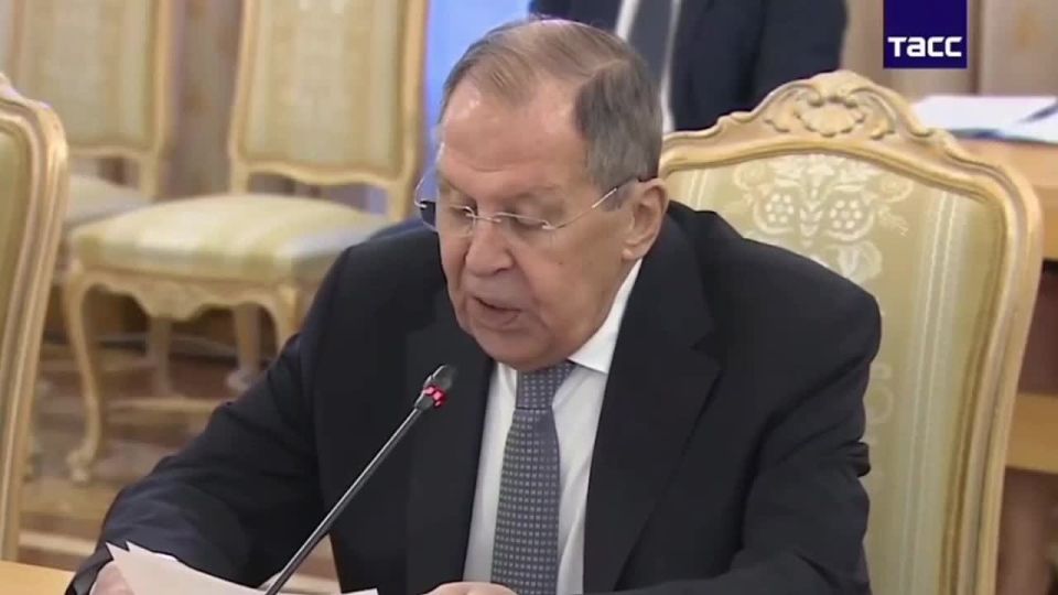 ������ ����������: ������� ����������� ����������������� � ����������� � ��������� ������� �� ���� ������ � ��������� �������� � ��� �� ������������, ��� � �� ����������� ������