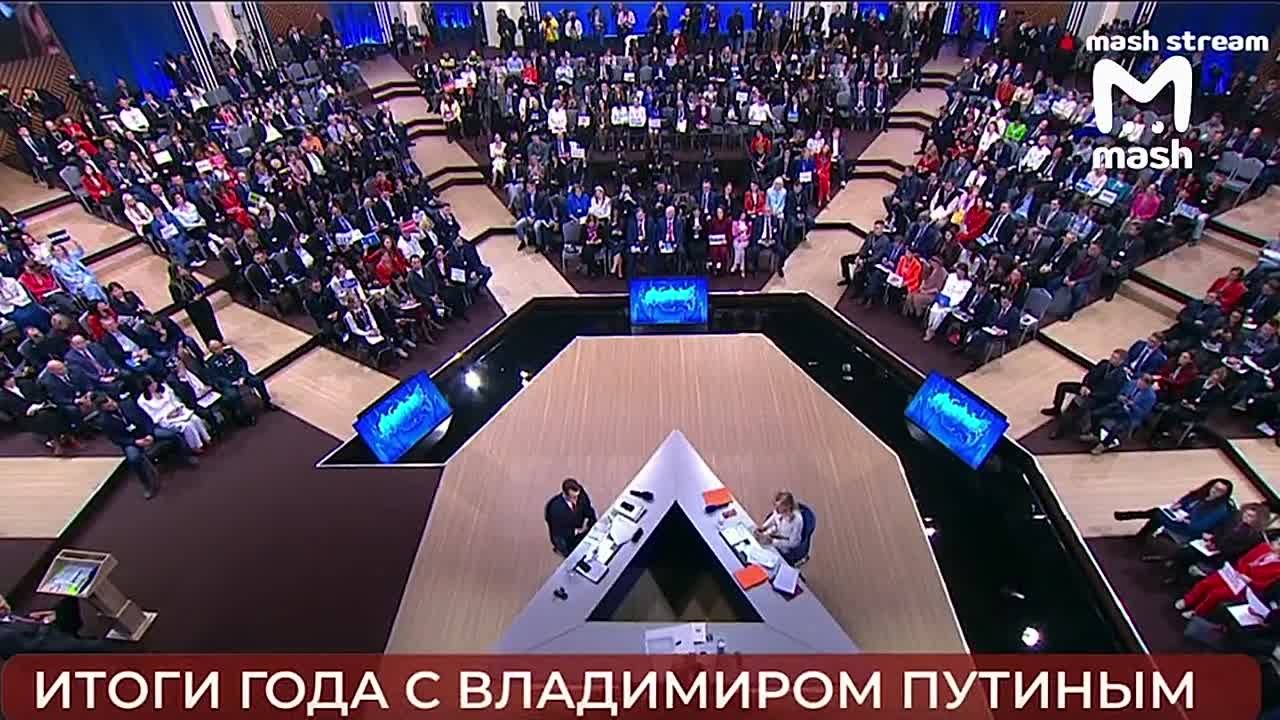 Вопрос от Героя России военкора Евгения Поддубного: "Водоснабжение в Донбассе нарушено, вода низкого качества, люди, которые живут на этажах выше 5-6, могут не видеть воду, так как напора не хватает