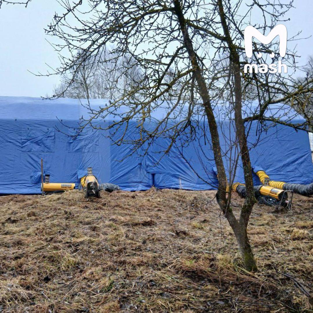 Мобильную баню установили в Торопце Тверской области — через сутки после сообщения на прямую линию с президентом и публикации Mash Мобильную баню установили в Торопце Тверской области — через сутки после сообщения на прямую линию с президентом и публикации Mash