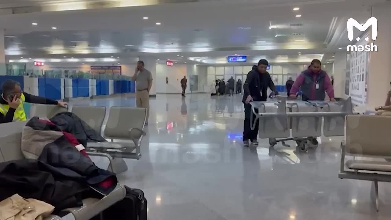 Власти Туниса третий день без объяснения причин держат в аэропорту экипаж вертолёта Ми-26 из российских и белорусских пилотов