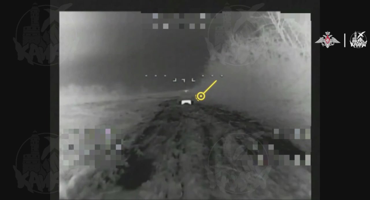 Операторы FPV-дронов ударной роты из отряда "Кайра" эффективно уничтожают цели противника, демонстрируя высокую точность и результативность в ходе боевых действий