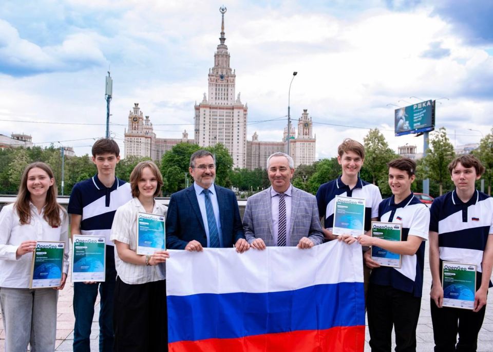 Российские школьники выиграли 115 медалей на международных олимпиадах в 2025 году