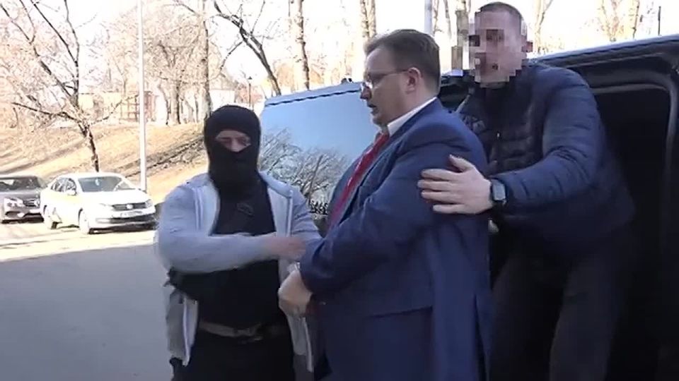 ������� ���������� ��� ������ ������� ���������� ����������� � 12 ����� ������� �� ���� � ���������