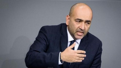 Вице-спикер бундестага призвал Мерца к поставкам Taurus на Украину