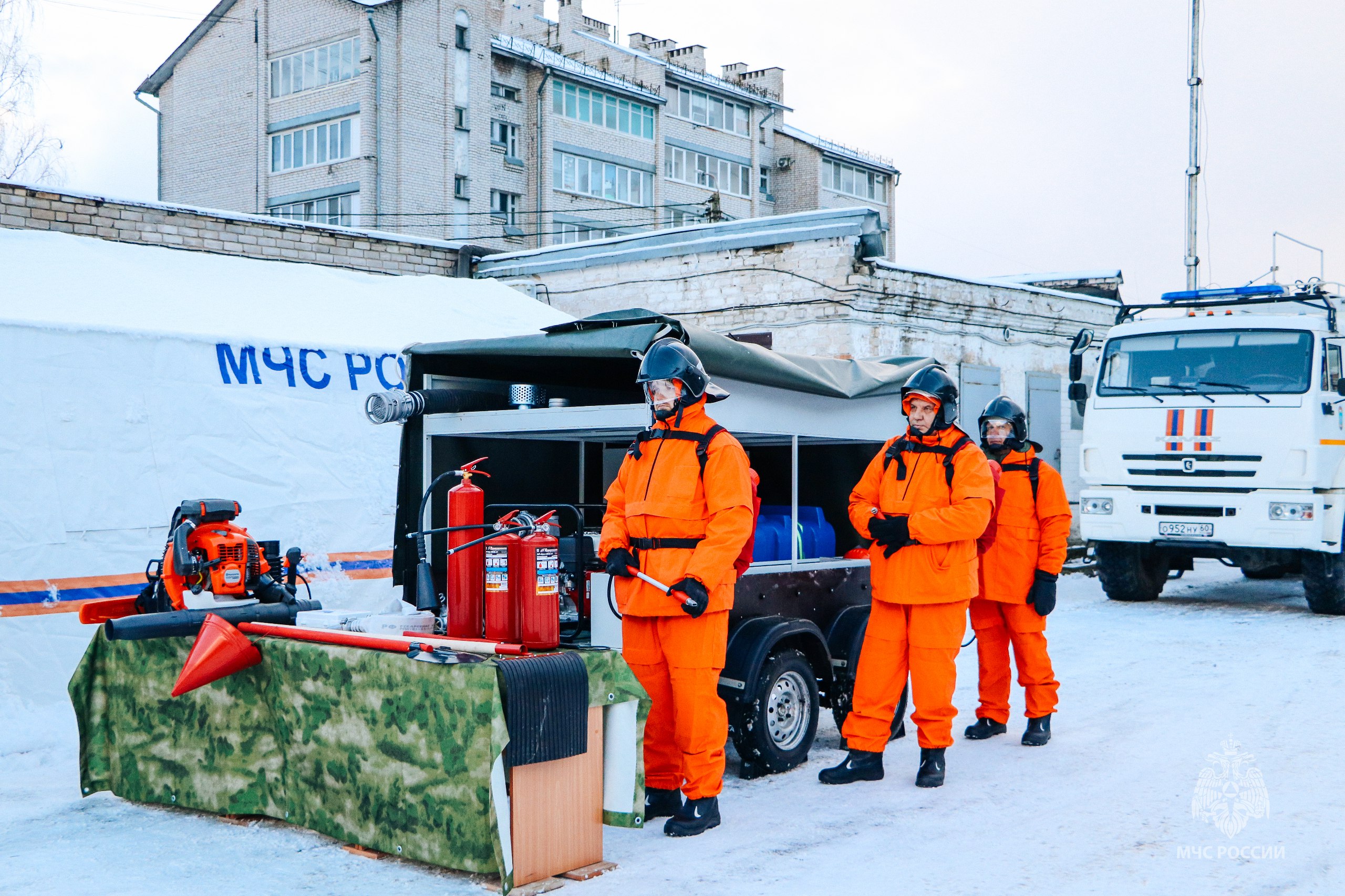 На территории ОАО "Псковский гормолзавод" прошли тактико-специальные учения