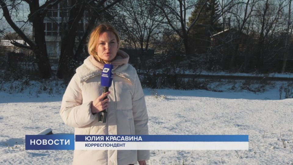 Современные скамейки, качественное освещение и спортивные тренажеры — сразу два новых благоустроенных пространства создадут в Пскове в следующем году