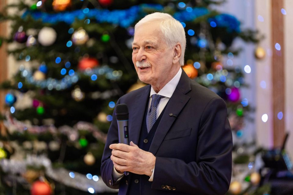 ���������� ������������ ����� ������ � �������� ������ ��������