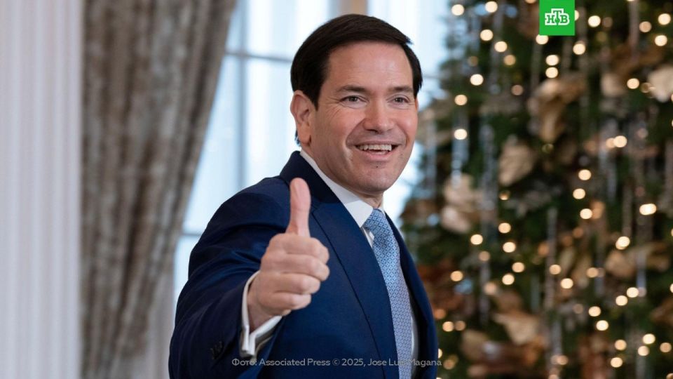 Госсекретарь США Рубио приказал арестовать Мадуро, чтобы тот предстал перед американским судом по уголовным обвинениям, вся сегодняшняя военная операция была прикрытием для этого, пишет Reuters