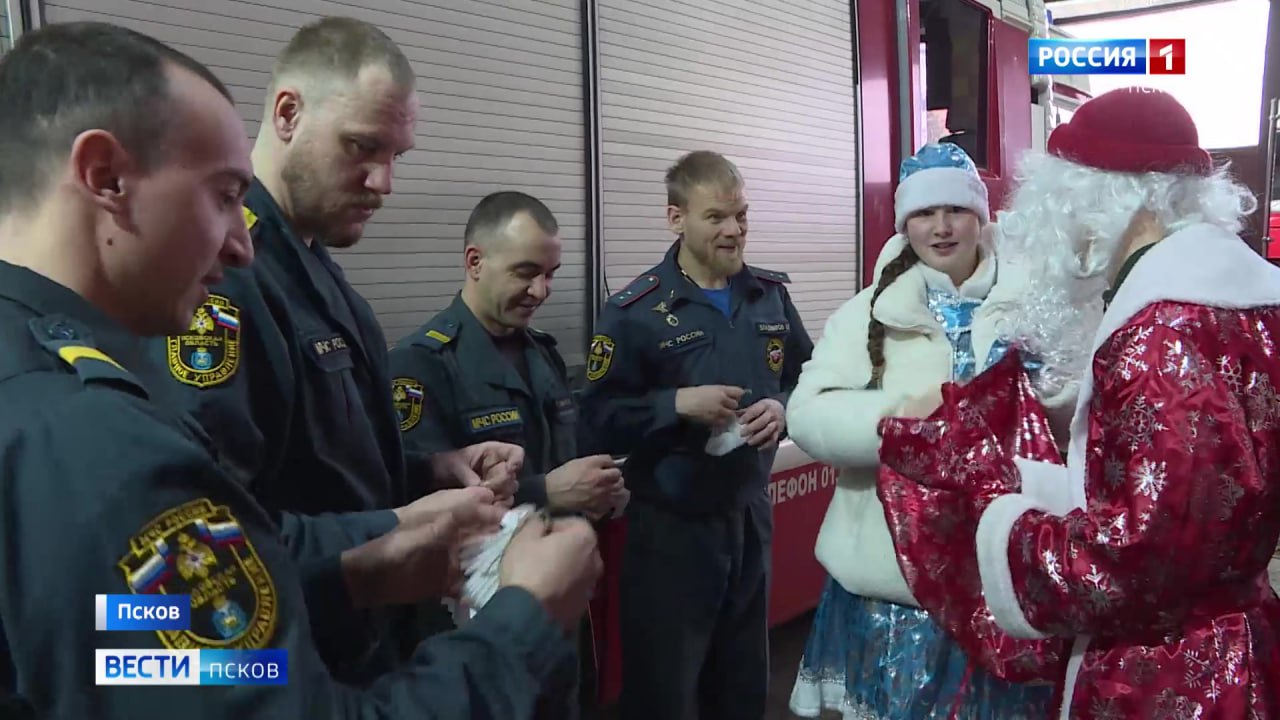 Пожарные встречали неожиданных гостей Пожарные встречали неожиданных гостей