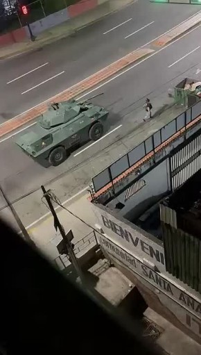 Юрий Подоляка: Война в Венесуэле: в стране объявлена мобилизация, армия страны патрулирует столицу