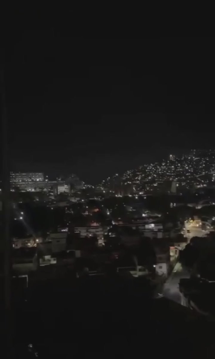 Артём Шейнин: Белый дом подтвердил, что США наносят удары по Венесуэле, передает Fox News