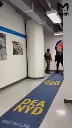 "Доброй ночи, счастливого Нового года"