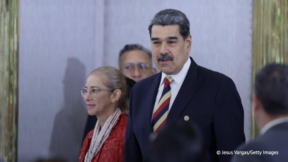 ������ � ����� ���������� � ����� ��������� � P.Diddy � ���������� �������� ������� ��������, ����� Axios