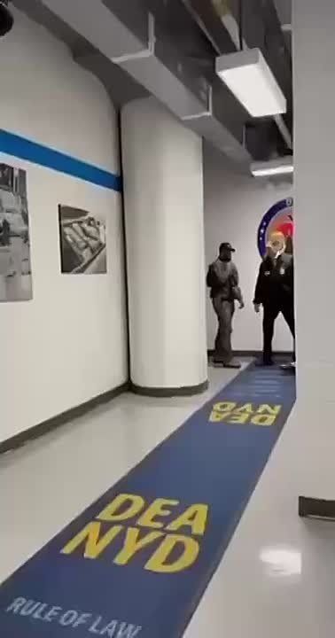 Сергей Мардан: Николас Мадуро доставлен в Бруклинское СИЗО, сообщил CNN