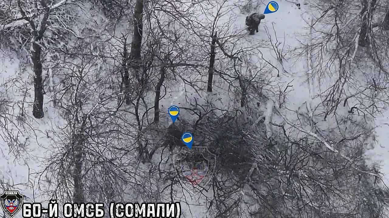 Бойцы батальона "Сомали" в ходе ближнего боя уничтожают ВСУшников