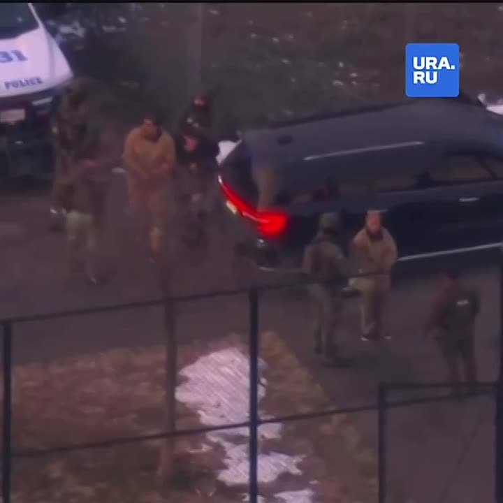 Мадуро увезли из колонии в Бруклине в суд для дальнейшего заседания