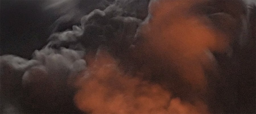 Украинские БПЛА нанесли удар по нфетебазе в Белгородской области, начался пожар