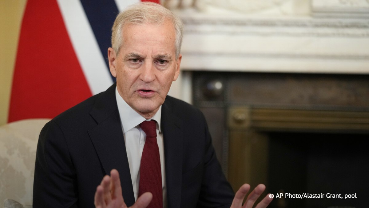 Премьер Норвегии Йонас Гар Стёре заявил о необходимости объединиться с Данией на фоне притязаний США на Гренландию