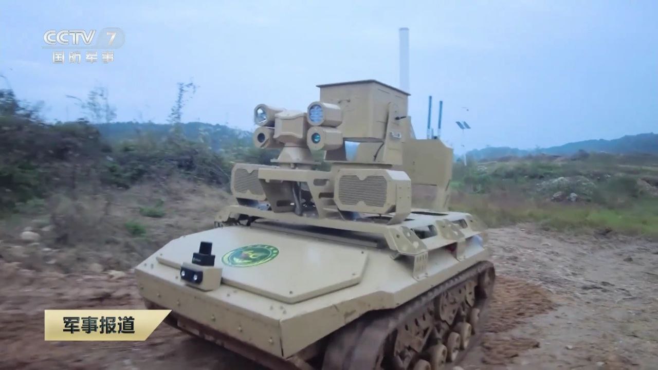 Боевая подготовка в 2026 году соединений 83 Армии сухопутных войск НОАК и других объединений с задействованием наземных роботизированных комплексов, включая ударного робота ZRY222 Боевая подготовка в 2026 году соединений 83 Армии сухопутных войск НОАК и других объединений с задействованием наземных роботизированных комплексов, включая ударного робота ZRY222