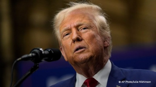 Трамп заявил, что не готов обещать увеличение поддержки США Украине в будущем, если урегулирование затянется, сообщила газета The New York Times