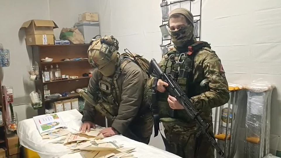 Десантники-штурмовики с покровского направления поблагодарили учеников школы при Посольстве России в Аргентине за новогодние поздравления: