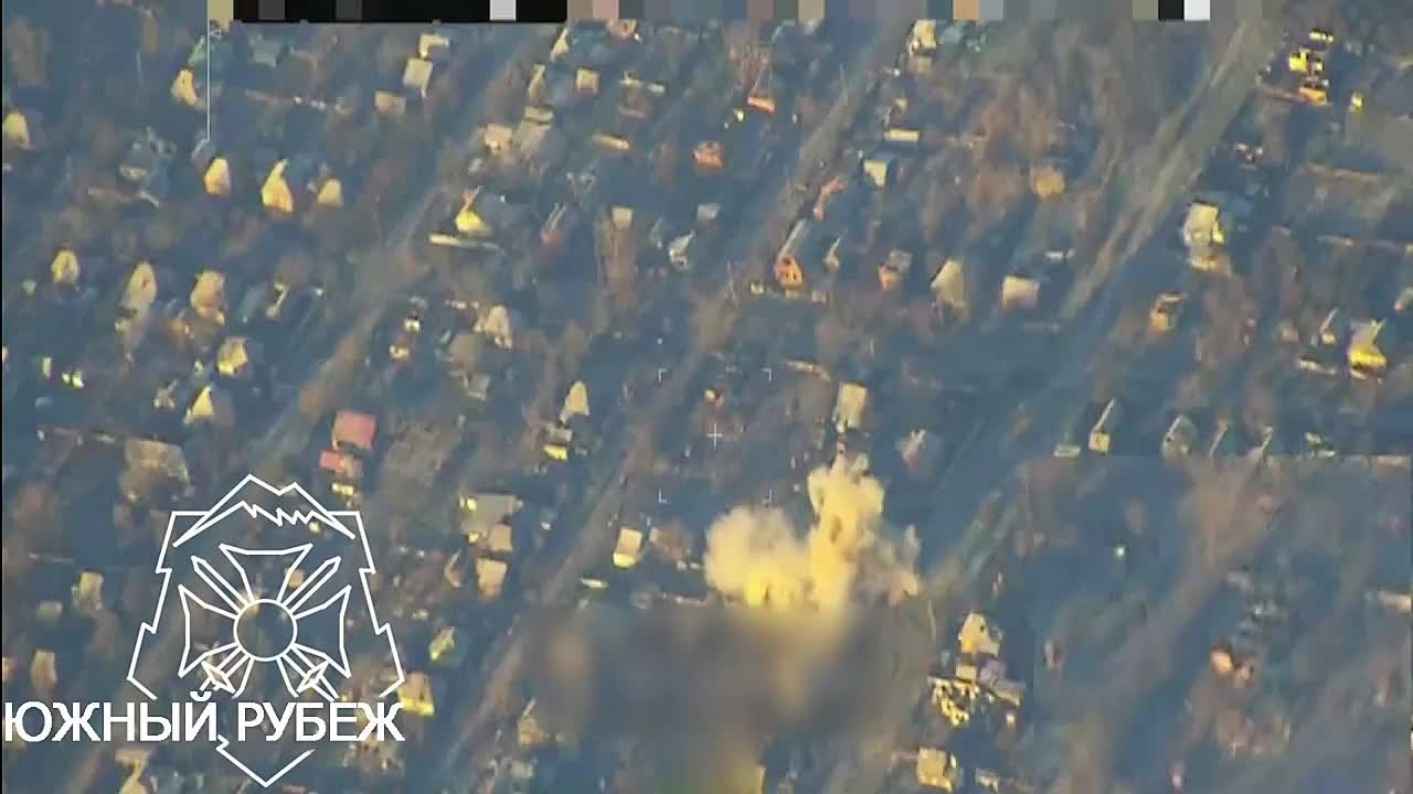 Подразделения Южной группировки нанесли точный удар «Краснополем» по пункту управления БПЛА ВСУ в Константиновке — цель накрыта без промаха