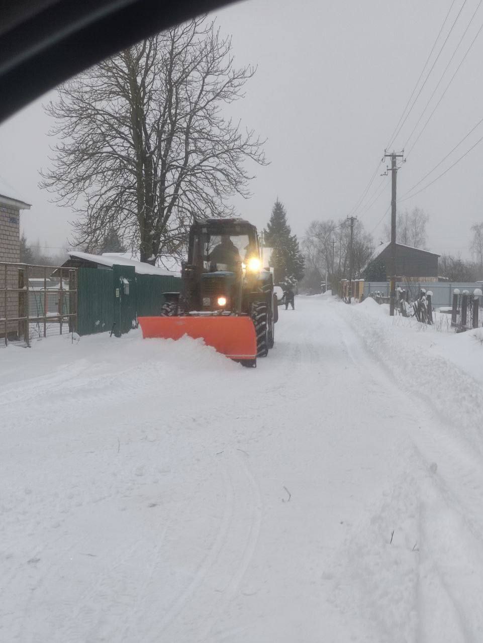 Великие Луки готовятся к сильному снегопаду и усиливают работу коммунальных служб Великие Луки готовятся к сильному снегопаду и усиливают работу коммунальных служб