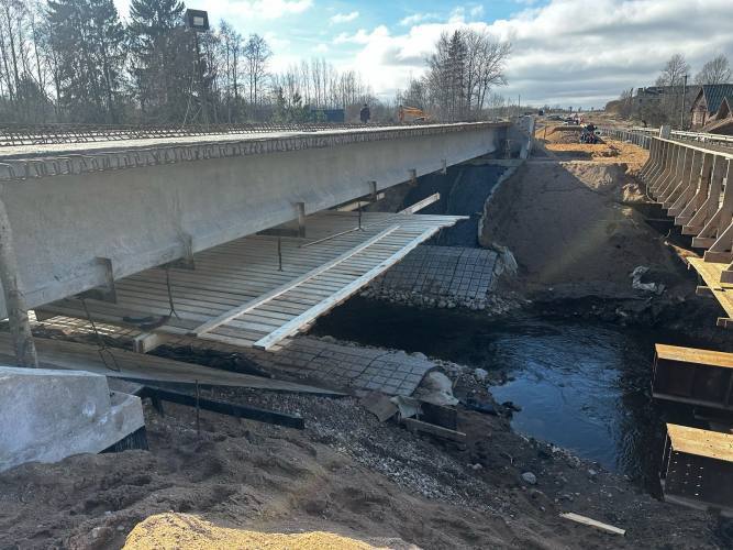 Михаил Ведерников: В 2026 году продолжим ремонт мостов и автомобильных трасс в рамках президентского нацпроекта «Инфраструктура для жизни» Михаил Ведерников: В 2026 году продолжим ремонт мостов и автомобильных трасс в рамках президентского нацпроекта «Инфраструктура для жизни»