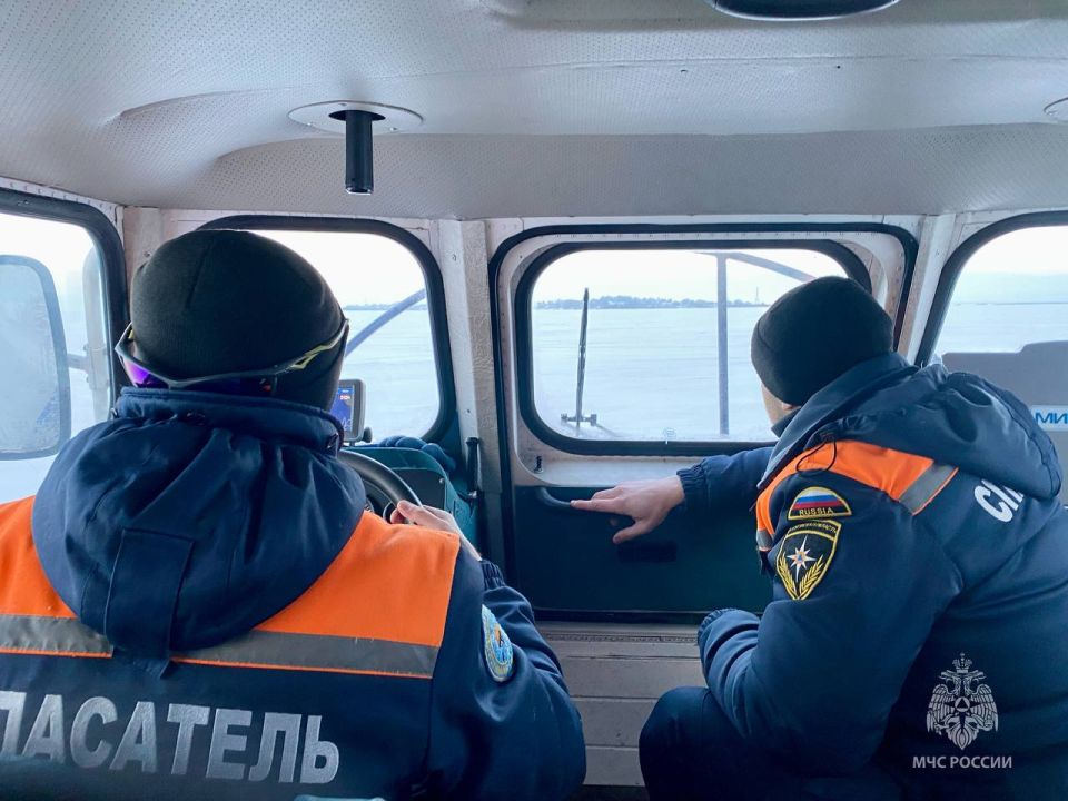 Помощь с материка. Во время сезонных рисков любая попытка пересечь водоем может обернуться трагедией