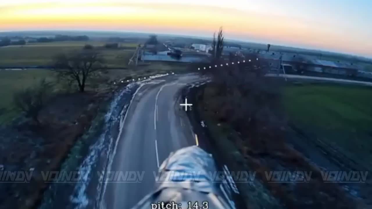 Работа дроноводов-гвардейцев 14 бригады спецназа группировки войск "Восток" по уничтожению автомобильной техники противника, Запорожская область