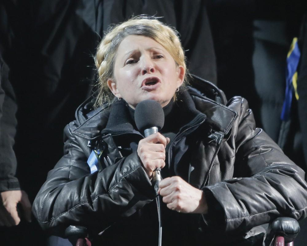 Бывшему премьеру Украины Юлии Тимошенко предъявили обвинения в связи с подкупом депутатов — глава украинской партии "Батькивщина" попала под рейд НАБУ и САП минувшей ночью