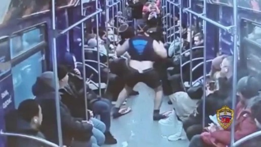 ������� � ������� ���������� ���������� �� 4 ����� �� ����� � ���������� �����