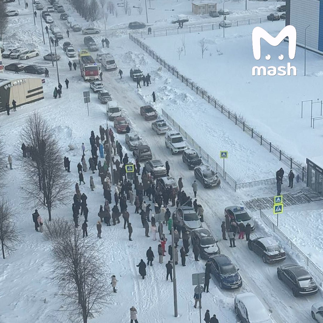 Ученик с ножом напал на уборщицу в школе в Татарстане