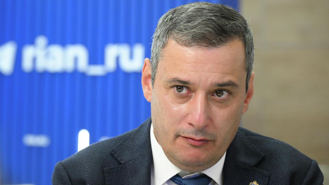 Губернатор Курской области Александр Хинштейн попал в ДТП