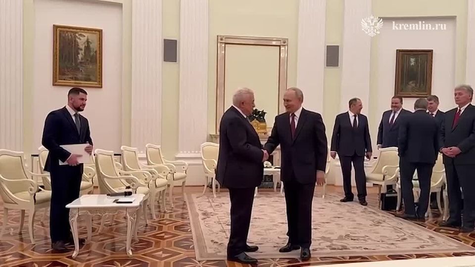 � ������ �������� ���������� ������ � ����������� ��������� �������