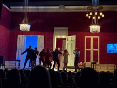 Мария Захарова: В «Современнике» состоялась премьера-реинкарнация спектакля Театра Табакова «Тот самый #13»