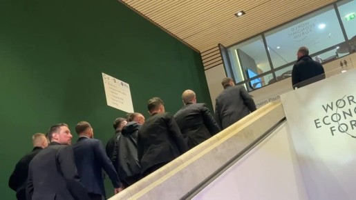 Юрий Котенок: В Давосе началась встреча Зеленского и Трампа