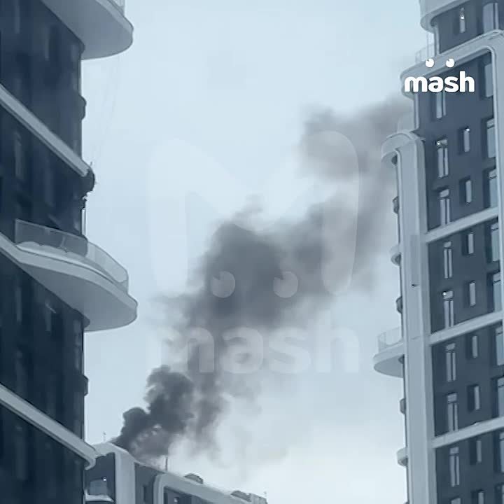 Взрыв на крыше одного из корпусов элитного ЖК "Остров" в Москве